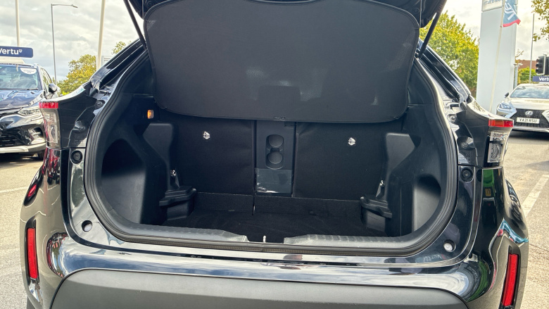 Toyota Yaris Cross 1.5 Hybrid Design 5dr CVT Hybrid Estate